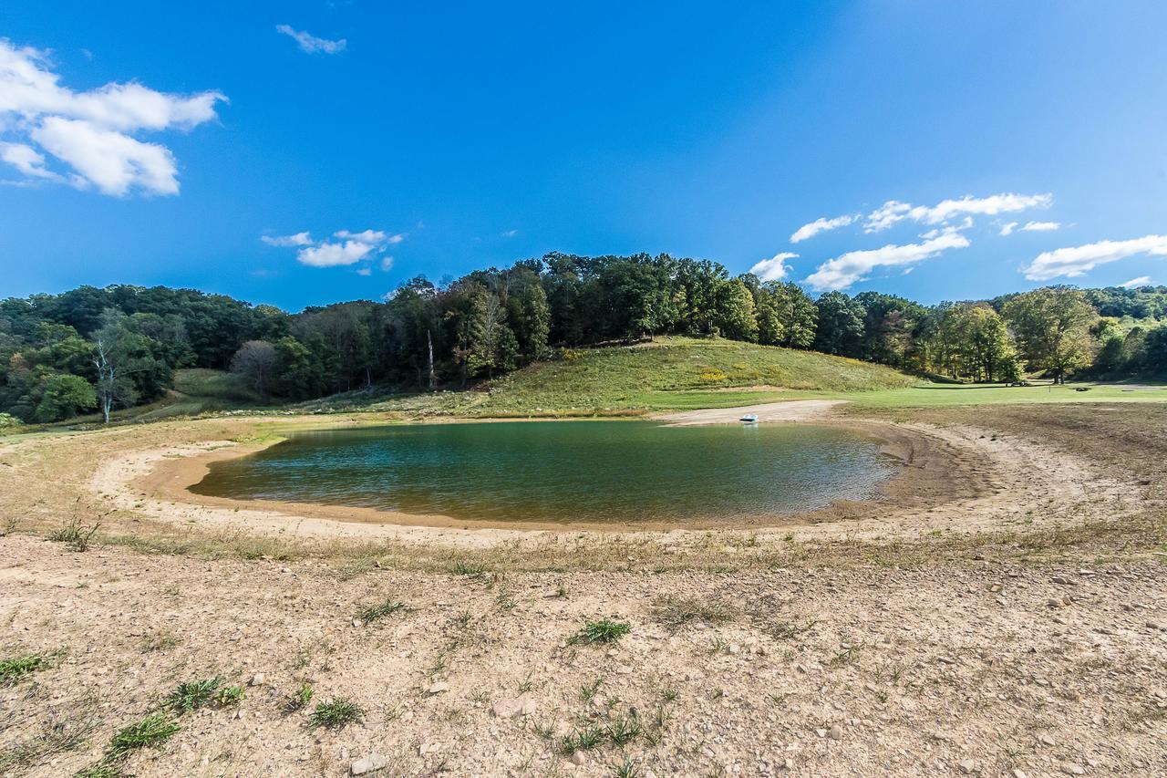 Hocking Hills Cabins & Resort Foxfire Logan Buitenkant foto