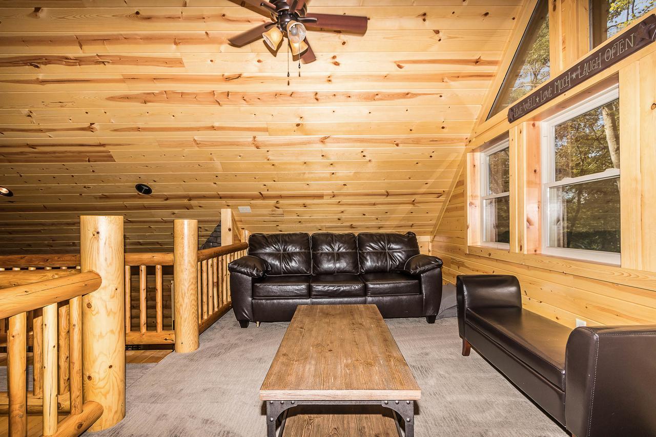 Hocking Hills Cabins & Resort Foxfire Logan Buitenkant foto